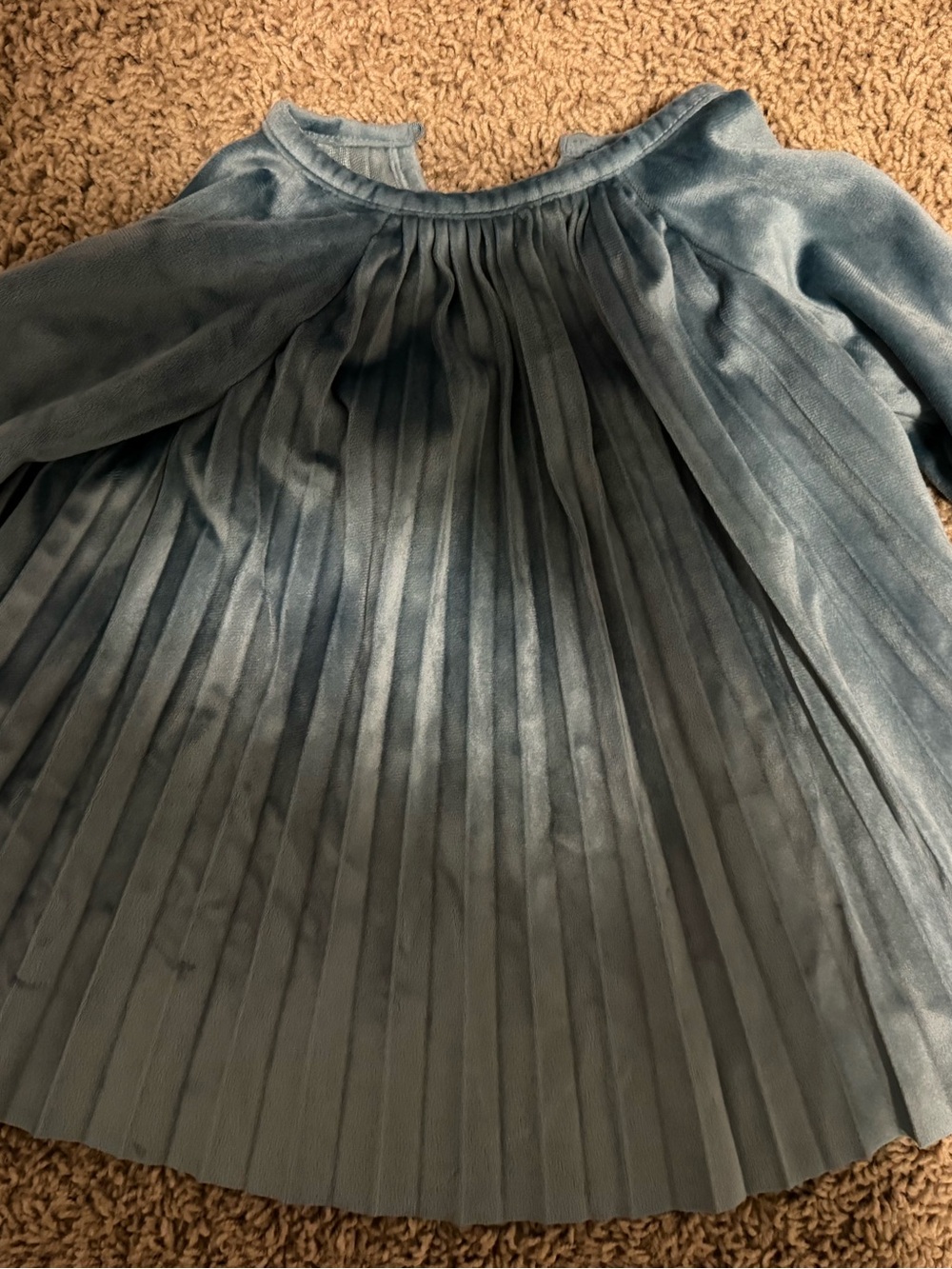 Hanna Andersson Girls Blue Pleated Velvet Dress